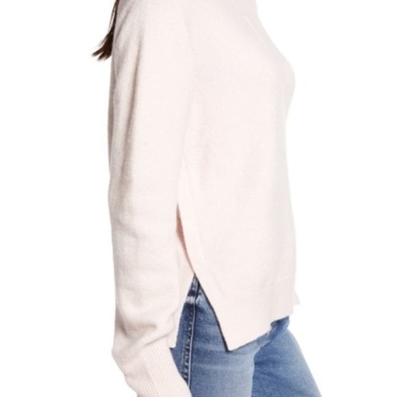 Treasure & Bond Crewneck Pullover soft - NWT - Picture 3 of 7